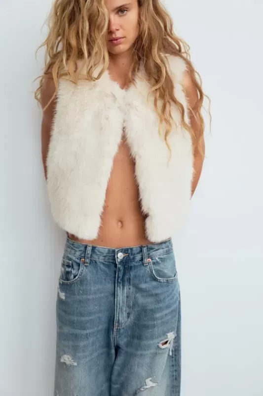 Short faux fur vest