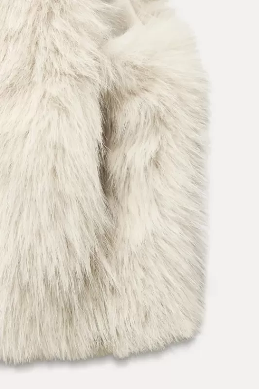 Short faux fur vest