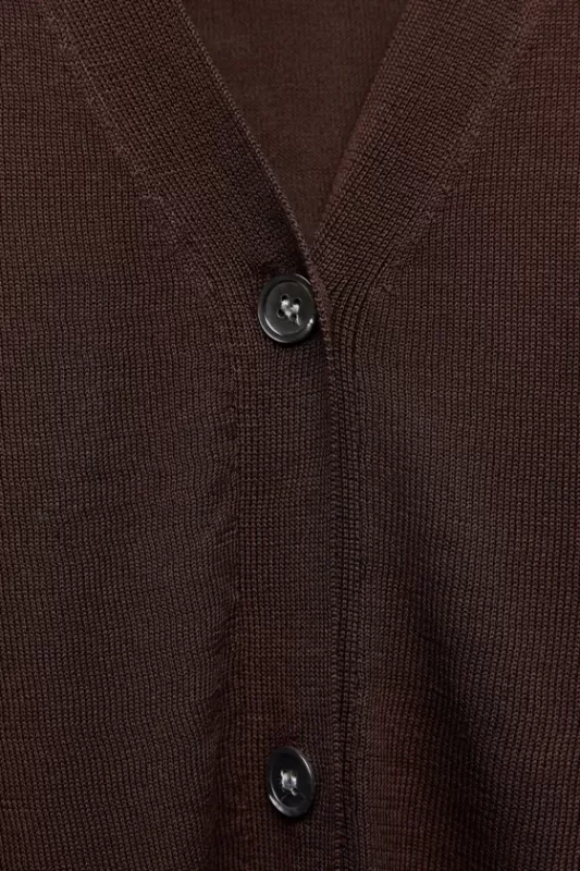 Cardigan with buttons