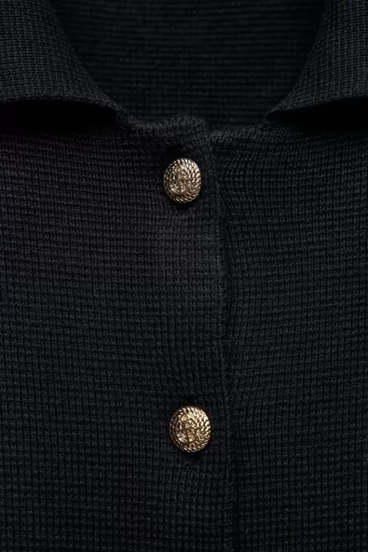 Cardigan with buttons