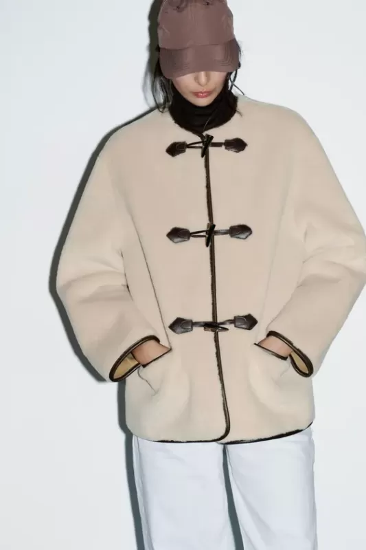 Faux fur coat with toggle closures - ZW COLLECTION