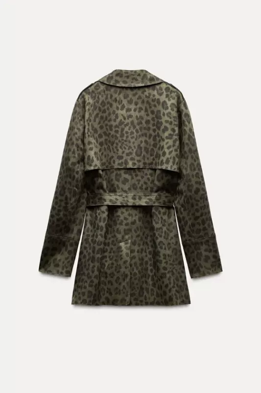 Short trench coat made of faux suede with animalistic pattern