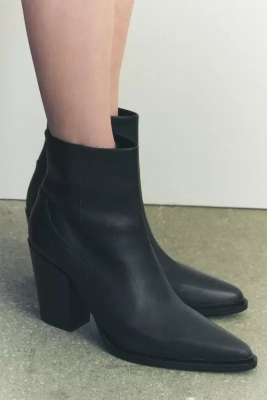 Leather heeled booties