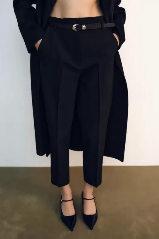 High-rise pants with waistband